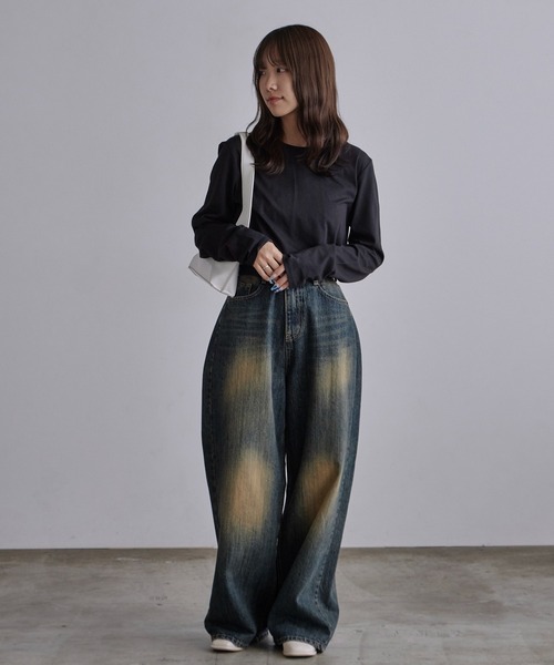 c/est(シーエ)の「c/est/シーエ CECILY フィッシュテール クルーネックロンT 秋物 秋服 2026年秋冬(Tシャツ/カットソー・レディース・ホワイト/ブラック・FREE)」の8枚目の写真