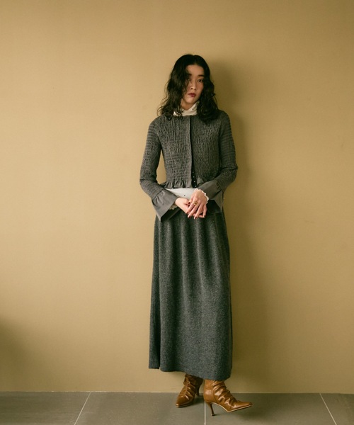 Lutim by u(ルチバイユー)の「Gathered design heel boots / ギャザーデザインヒールブーツ(ブーツ・レディース・キャメル/ホワイト/ブラック・24.5/23.5)」の6枚目の写真