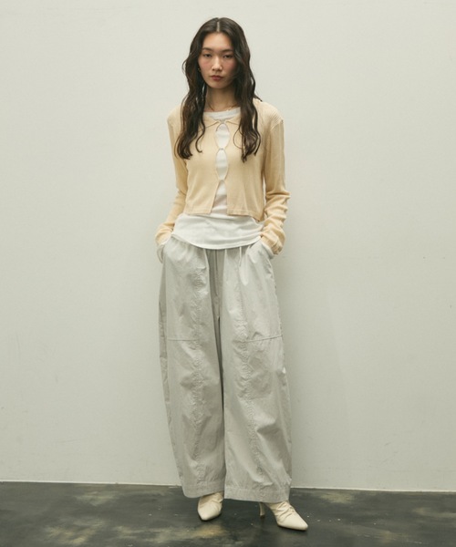 Lutim by u(ルチバイユー)の「Gathered design heel boots / ギャザーデザインヒールブーツ(ブーツ・レディース・キャメル/ホワイト/ブラック・24.5/23.5)」の19枚目の写真