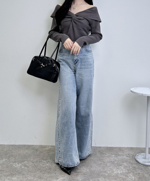 INGNI(イング)の「フロントツイストオフショルニット(ニット/セーター・レディース・ボルドー/オフホワイト/チャコールグレー/ブラック・M)」の18枚目の写真