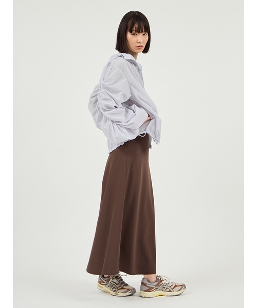 emmi（エミ）の「撥水 ギャザーフーディーブルゾン（ブルゾン・レディース・ライム/ブラウン/ライトブルー・F）」の18枚目の写真