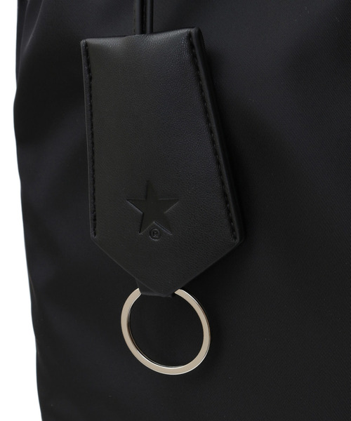 CONVERSE TOKYO（コンバーストウキョウ）の「NYLON GATHERED TOTE BAG（トートバッグ・レディース・ブラック/ブラウン/カーキ・FREE）」の7枚目の写真