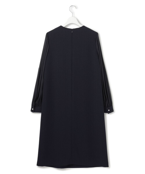 23区 S（ニジュウサンクチイサイサイズ）の「トリアセダブルジョーゼット シフォンスリーブ ワンピース（ワンピース・レディース・ネイビー系・32）」の7枚目の写真