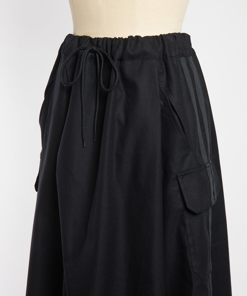 gomme（ゴム）の「サイドラインフレアスカート（スカート・レディース・ブラック・MEDIUM）」の9枚目の写真