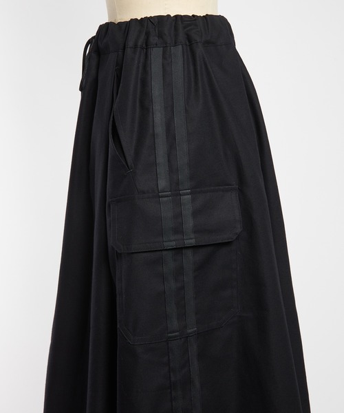 gomme（ゴム）の「サイドラインフレアスカート（スカート・レディース・ブラック・MEDIUM）」の11枚目の写真