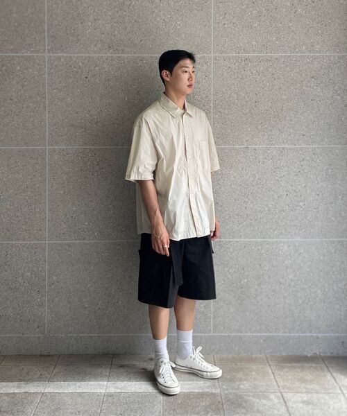 BER DE NOIR(ベールドノワール)の「刺繍パンチングシャツ(ライトベージュ)(シャツ/ブラウス・メンズ・その他・FREE)」の2枚目の写真