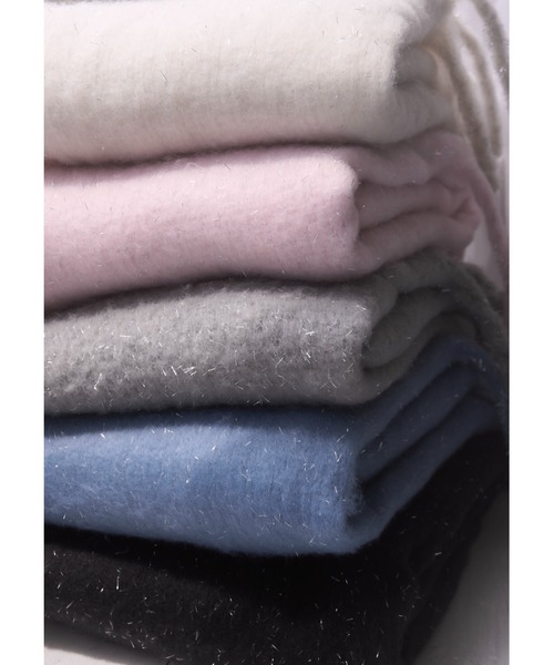 mellowneon（メロウネオン）の「グリッターラメボリュームマフラー（マフラー・レディース・ピンク/グレー/ブルー/アイボリー/ブラック/ブラウン/ボルドー・FREE）」の19枚目の写真