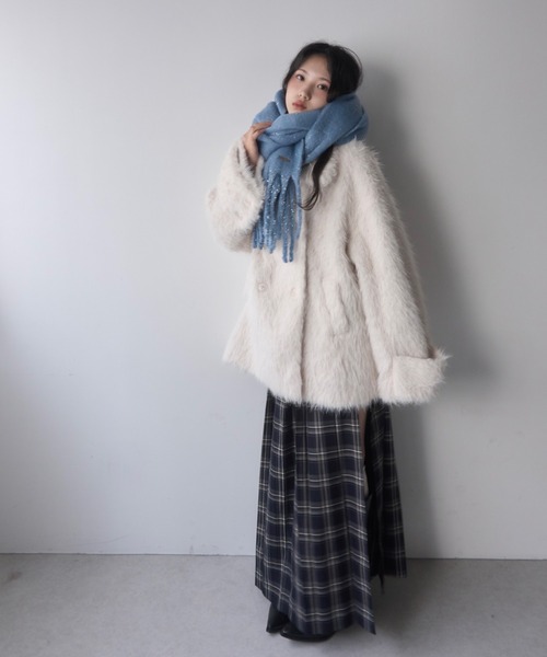 mellowneon（メロウネオン）の「グリッターラメボリュームマフラー（マフラー・レディース・ピンク/グレー/ブルー/アイボリー/ブラック/ブラウン/ボルドー・FREE）」の15枚目の写真