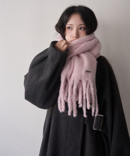 mellowneon（メロウネオン）の「グリッターラメボリュームマフラー（マフラー・レディース・ピンク/グレー/ブルー/アイボリー/ブラック/ブラウン/ボルドー・FREE）」の12枚目の写真