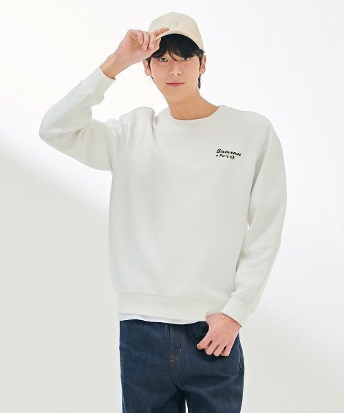 CHASECULT(チェイスカルト)の「共用バックプリントアートワークスウェットシャツ-DARU5114B01(スウェット・メンズ・ホワイト・90/100/95/105)」の1枚目の写真
