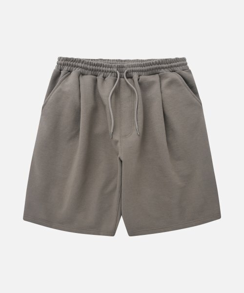 FRIZMWORKS(フリズムワークス)の「ONE TUCK SWEAT SHORTS _ BOSTON KHAKI(その他パンツ・メンズ・その他・MEDIUM/LARGE/X-LARGE)」の1枚目の写真