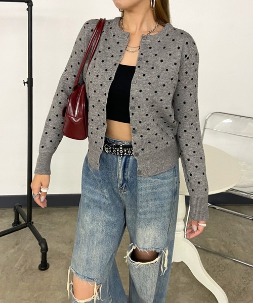 non-hedge(ノンヘッジ)の「ドット柄ショート丈ニットカーディガン(カーディガン/ボレロ・レディース・グレー/ブラック・FREE)」の6枚目の写真