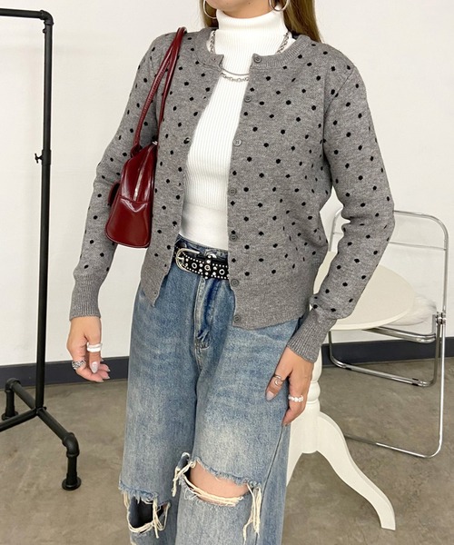 non-hedge(ノンヘッジ)の「ドット柄ショート丈ニットカーディガン(カーディガン/ボレロ・レディース・グレー/ブラック・FREE)」の11枚目の写真