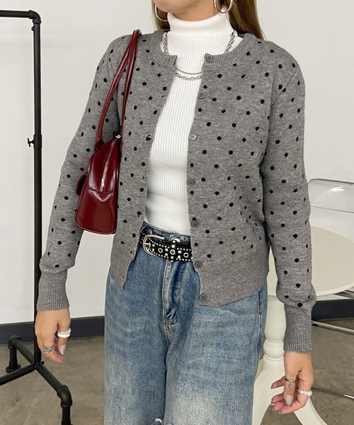 non-hedge(ノンヘッジ)の「ドット柄ショート丈ニットカーディガン(カーディガン/ボレロ・レディース・グレー/ブラック・FREE)」の12枚目の写真