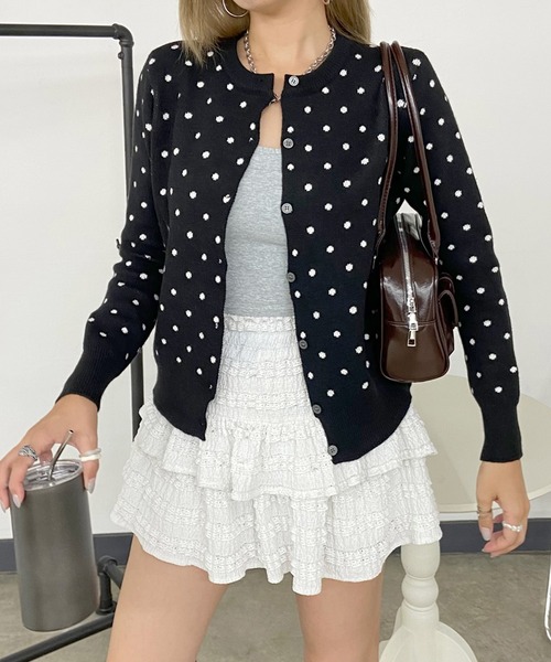 non-hedge(ノンヘッジ)の「ドット柄ショート丈ニットカーディガン(カーディガン/ボレロ・レディース・グレー/ブラック・FREE)」の20枚目の写真
