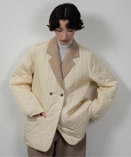 lawgy（ラウジー）の「stripe quilting dual texture jacket coat / ストライプキルティングデュアルテクスチャージャケットコート（その他アウター・レディース・アイボリー/ブラック・FREE）」の3枚目の写真