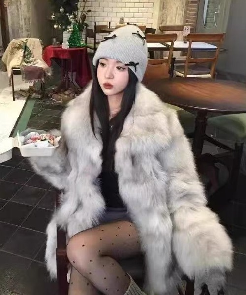 セール】グラデーションウサギファーコート（その他アウター）｜Lis