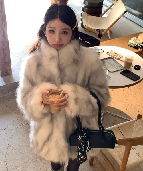 セール】グラデーションウサギファーコート（その他アウター）｜Lis