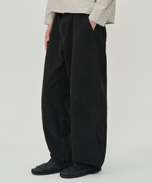 TOFFEE（トフィー）の「Curved Chino Pants (BLACK)（その他パンツ）」