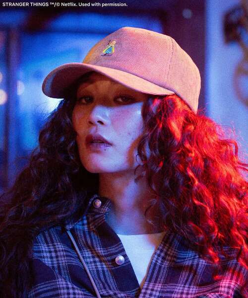 Green　Parks（グリーンパークス）の「■STRANGER THINGS×MINNETONKA コーデュロイキャップ（キャップ・レディース・ベージュ/チャコールグレー・FREE）」の15枚目の写真