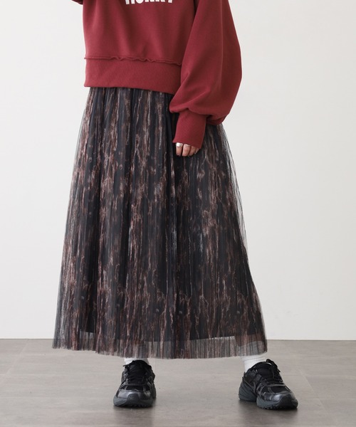 Anna Nicola(アンナニコラ)の「Anna Nicola ボカシプリントチュールスカート(スカート・レディース・レンガ/モカ/ブルー・38)」の4枚目の写真