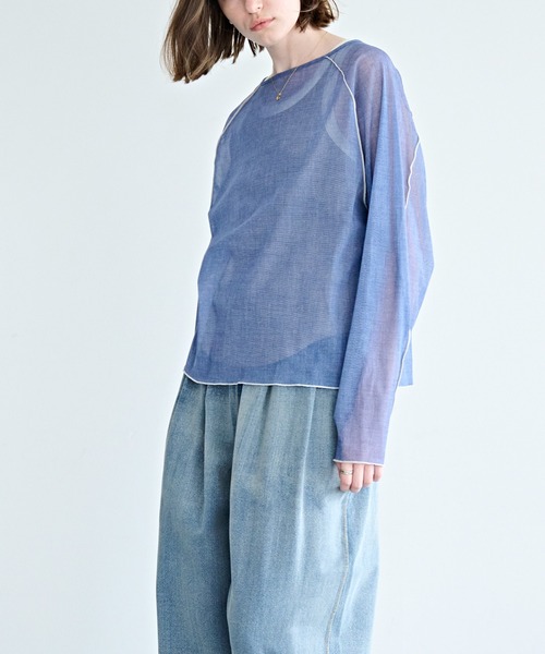 kha:ki（カーキ）の「「KHA:KI / カーキ」カラーステッチ シアートップ（Tシャツ/カットソー・レディース・ライトイエロー/オリーブ/インディゴブルー・1）」の6枚目の写真