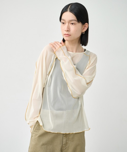 kha:ki（カーキ）の「「KHA:KI / カーキ」カラーステッチ シアートップ（Tシャツ/カットソー・レディース・ライトイエロー/オリーブ/インディゴブルー・1）」の16枚目の写真