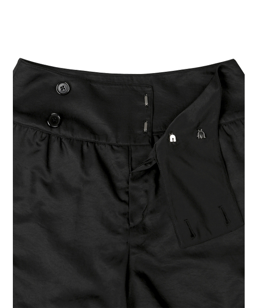 TUOMIO（トゥオミオ）の「RIBBON MIDI PANTS [BLACK]（その他パンツ・レディース・その他・1/2）」の4枚目の写真