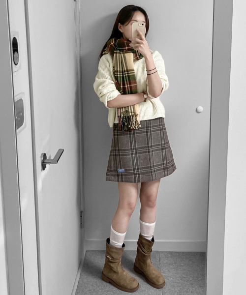 SELITIO(セレティオ)の「レディース ラベルポイント チェックウールスカート ブラウン(スカート・レディース・ブラウン・SMALL/MEDIUM/LARGE)」の3枚目の写真