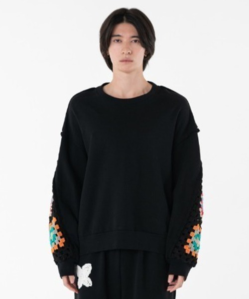 DISCOVERED(ディスカバード)の「【DISCOVERED/ディスカバード】CROCHET SLEEVE SWEAT(スウェット・メンズ・ブラック/グレー・3/1)」の3枚目の写真