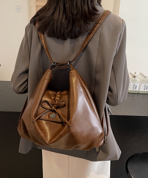 blackdia ocean(ブラックダイヤオーシャン)の「blackdia ocean リボン 2WAY レザーショルダー リュック(ショルダーバッグ・レディース・ブラック/ブラウン/キャメル・FREE)」の3枚目の写真