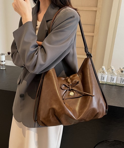 blackdia ocean(ブラックダイヤオーシャン)の「blackdia ocean リボン 2WAY レザーショルダー リュック(ショルダーバッグ・レディース・ブラック/ブラウン/キャメル・FREE)」の10枚目の写真