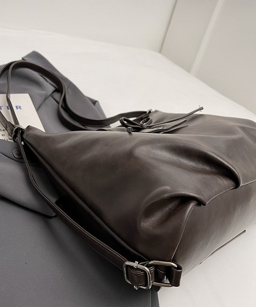 blackdia ocean(ブラックダイヤオーシャン)の「blackdia ocean リボン 2WAY レザーショルダー リュック(ショルダーバッグ・レディース・ブラック/ブラウン/キャメル・FREE)」の16枚目の写真