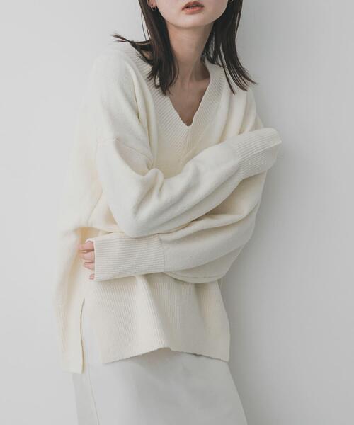 セール】『洗濯可』サイドスリットVネックニット（ニット/セーター