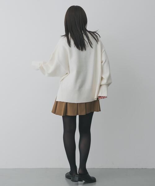 SENSE OF PLACE by URBAN RESEARCH（センスオブプレイスバイアーバンリサーチ）の「『洗濯可』サイドスリットVネックニット（ニット/セーター・レディース・ネイビー/チャコールグレー/アイボリー/ミント・ONE）」の19枚目の写真