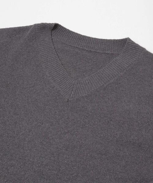 SENSE OF PLACE by URBAN RESEARCH（センスオブプレイスバイアーバンリサーチ）の「『洗濯可』サイドスリットVネックニット（ニット/セーター・レディース・ネイビー/チャコールグレー/アイボリー/ミント・ONE）」の18枚目の写真