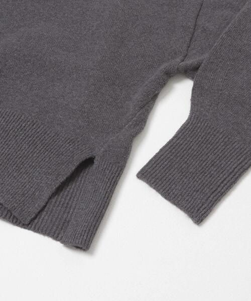 SENSE OF PLACE by URBAN RESEARCH（センスオブプレイスバイアーバンリサーチ）の「『洗濯可』サイドスリットVネックニット（ニット/セーター・レディース・ネイビー/チャコールグレー/アイボリー/ミント・ONE）」の17枚目の写真