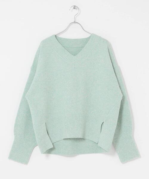 SENSE OF PLACE by URBAN RESEARCH（センスオブプレイスバイアーバンリサーチ）の「『洗濯可』サイドスリットVネックニット（ニット/セーター・レディース・ネイビー/チャコールグレー/アイボリー/ミント・ONE）」の6枚目の写真