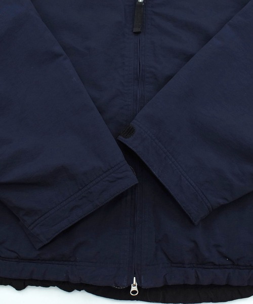 GAP（ギャップ）の「【USED】90’s GAP オールドタグ 中綿入り ナイロンジャケット（ナイロンジャケット・メンズ・ネイビー・X-LARGE）」の3枚目の写真