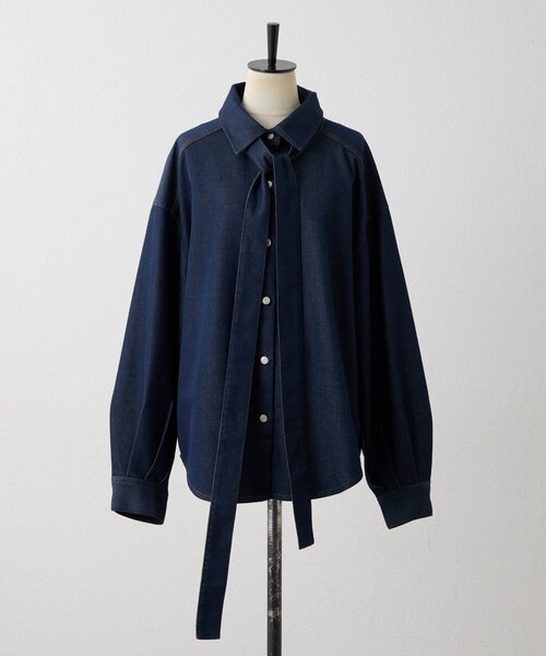 ear PAPILLONNER(イアパピヨネ)の「デニムリボンシャツ【SUM1 STYLE】(シャツ/ブラウス・レディース・インディゴブルー・FREE)」の3枚目の写真