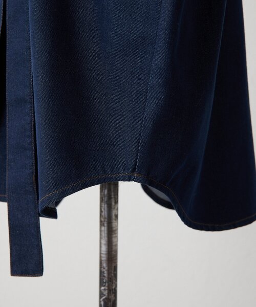 ear PAPILLONNER(イアパピヨネ)の「デニムリボンシャツ【SUM1 STYLE】(シャツ/ブラウス・レディース・インディゴブルー・FREE)」の10枚目の写真