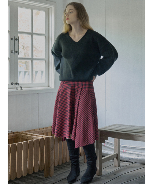 AVANT-G(アバン)の「Unbalanced Check Skirt - RED(スカート・レディース・ベージュ/レッド・FREE)」の3枚目の写真