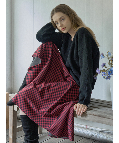 AVANT-G(アバン)の「Unbalanced Check Skirt - RED(スカート・レディース・ベージュ/レッド・FREE)」の5枚目の写真