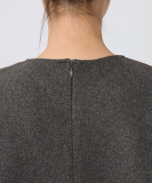 BARNYARDSTORM(バンヤードストーム)の「BARNYARDSTORM / ニードルペプラムプルオーバー / マシンウォッシャブル(Tシャツ/カットソー・レディース・オフホワイト/チャコール・FREE)」の22枚目の写真