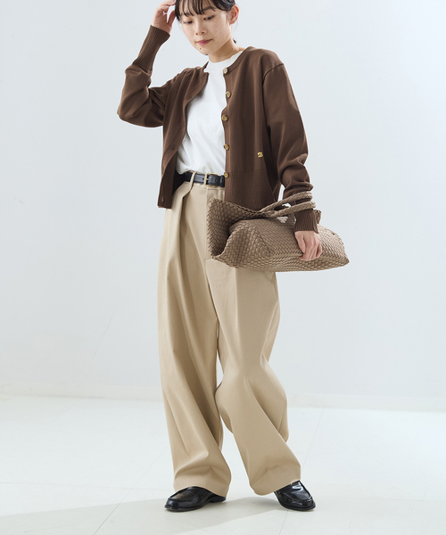 journal standard L'essage(ジャーナルスタンダードレサージュ)の「CORNU チャームカーディガン(カーディガン/ボレロ・レディース・ブルー/ブラウン/ネイビー・FREE)」の4枚目の写真