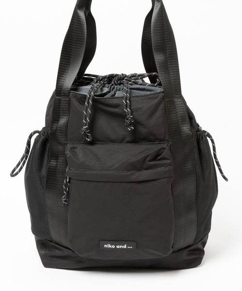 niko and...（ニコアンド）の「オリジナルドロストソフトトートバッグ（トートバッグ・レディース・アイボリー/ブラック・0）」の6枚目の写真