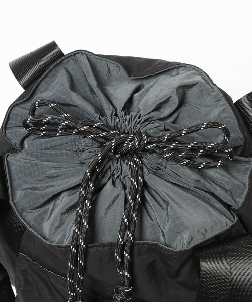 niko and...（ニコアンド）の「オリジナルドロストソフトトートバッグ（トートバッグ・レディース・アイボリー/ブラック・0）」の18枚目の写真