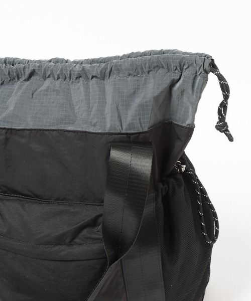 niko and...（ニコアンド）の「オリジナルドロストソフトトートバッグ（トートバッグ・レディース・アイボリー/ブラック・0）」の19枚目の写真