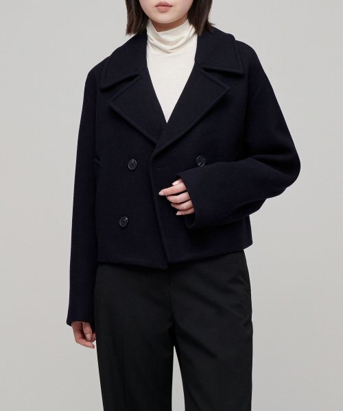 MUSINSA STANDARD WOMAN（ムシンサスタンダードウーマン）の「ウィメンズカシミヤブレンドショートピーコート[ネイビー]（チェスターコート・レディース・その他・M/L）」の2枚目の写真