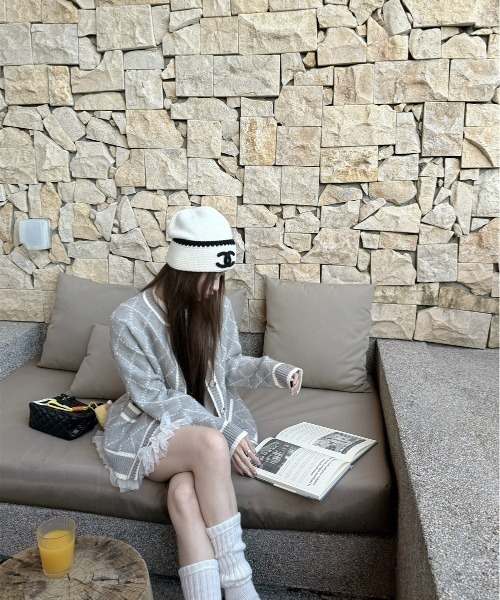 NoBelle(ノベル)の「ダイヤ柄カーディガンニット(カーディガン/ボレロ・レディース・グレー/ブラック・FREE)」の9枚目の写真